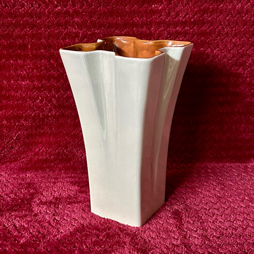 Red Wing Pottery Vintage Mid Century Vase Planter # 1259, green and rust colors